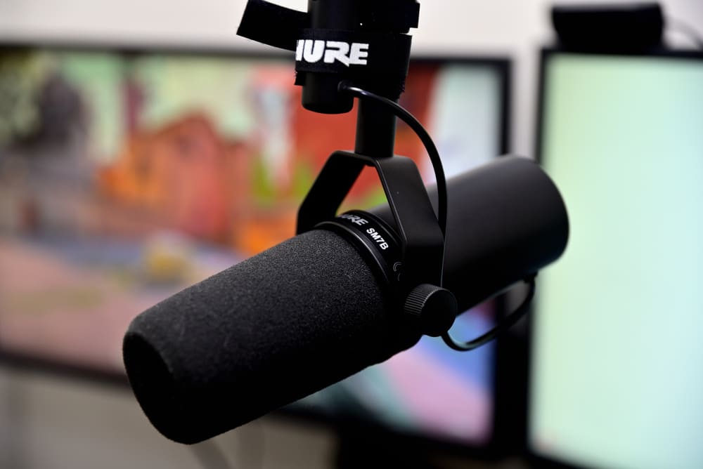 マイクはSHURE_SM7B